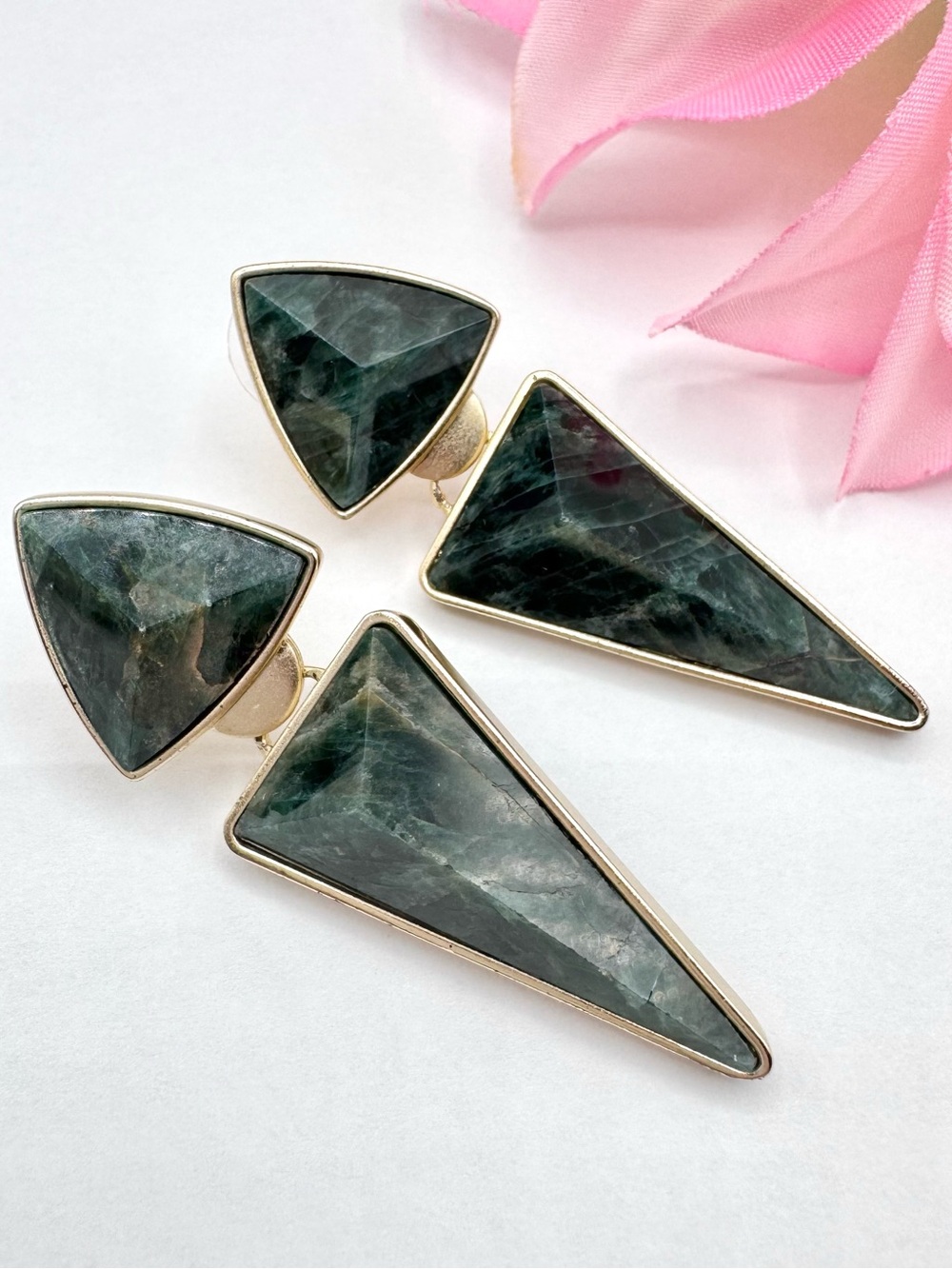 Kendra Scott Vivian Forest Green Stone Earrings Gold Tone Signed Geometric Chic